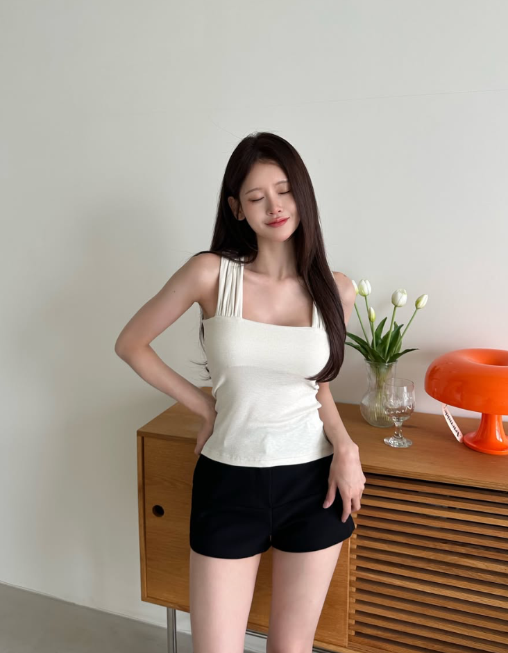 WANT2著背心上衣