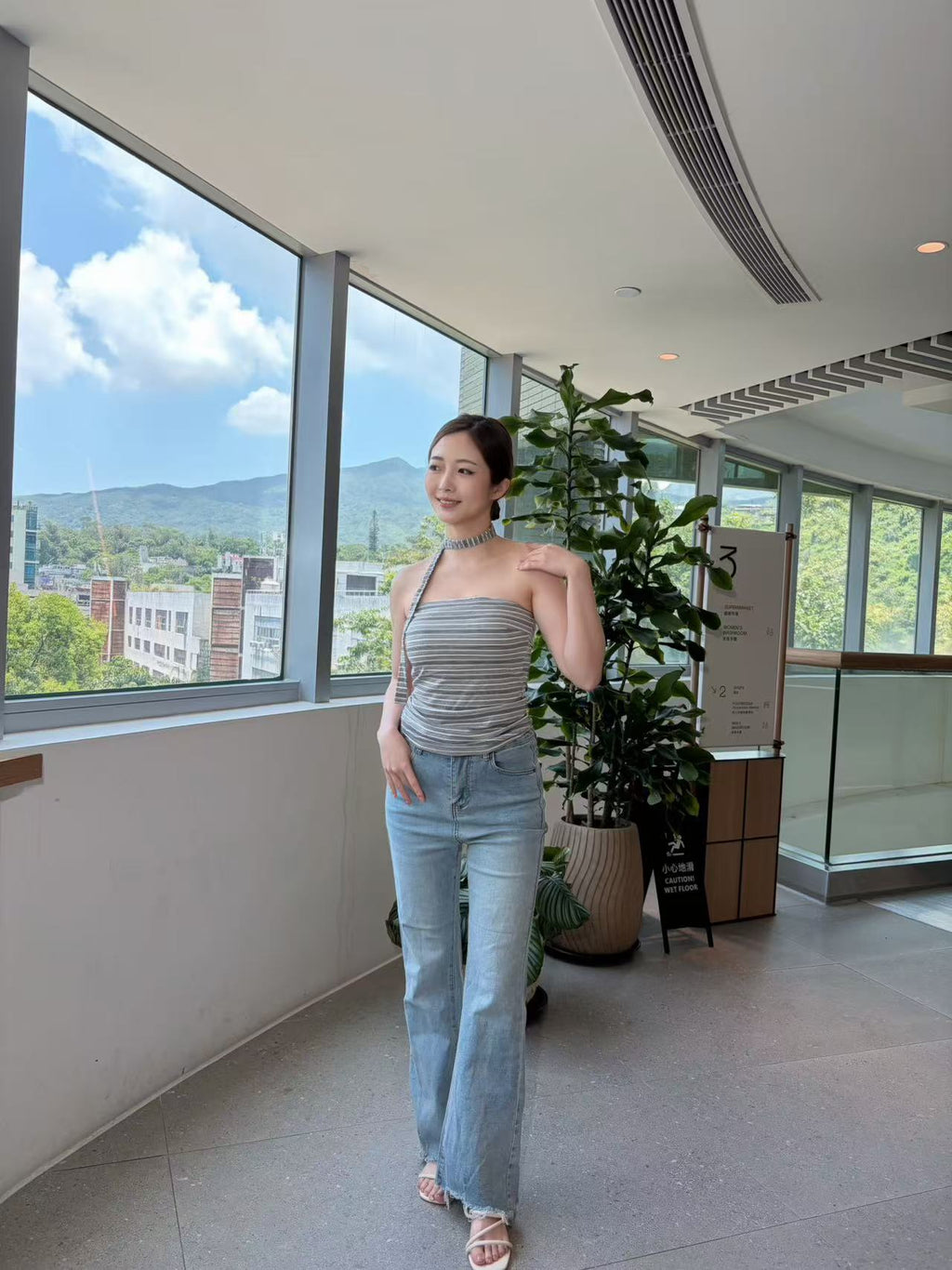 充滿個性型格嘅tube top